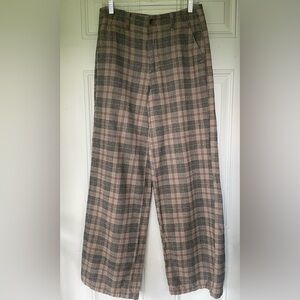 ☆American Eagle Outfitters High-Rise Wide-Leg Plaid Trousers in Brown and Gray